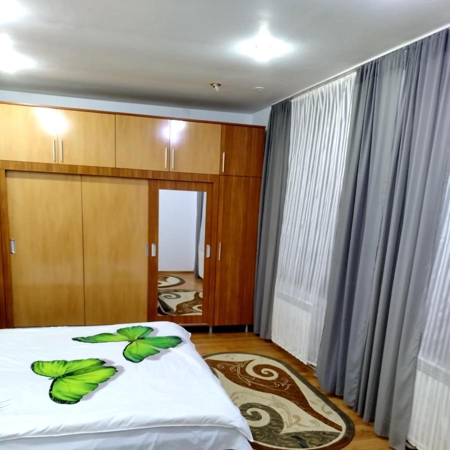 Apartament Camelia Петрошани Экстерьер фото